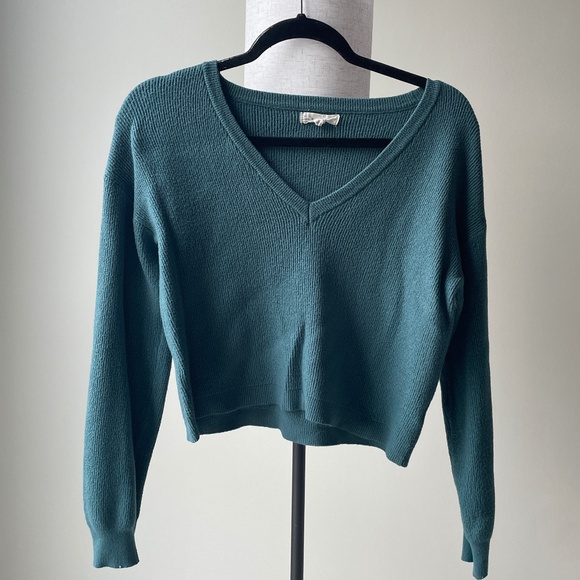 Pacsun Sweater Croptop - Picture 1 of 3